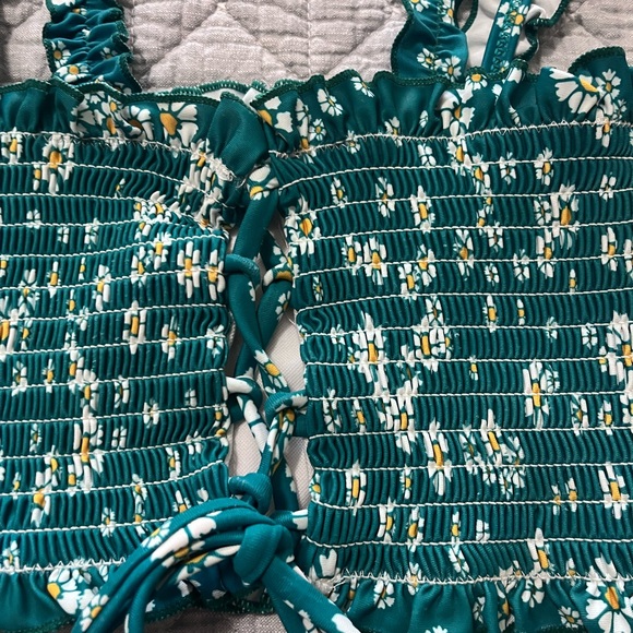 ZAFUL Flower Drawstring Cutout String Bikini Top - Picture 4 of 6